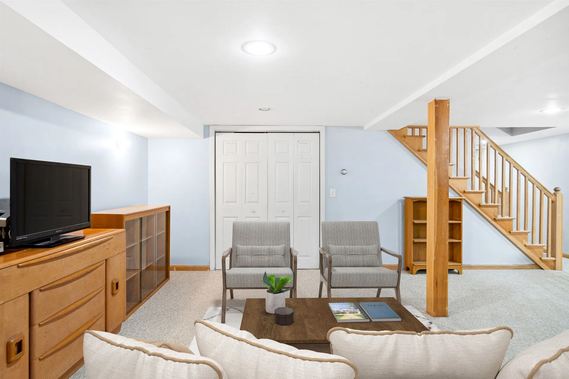 315 Cross Street Hartford VT 05059