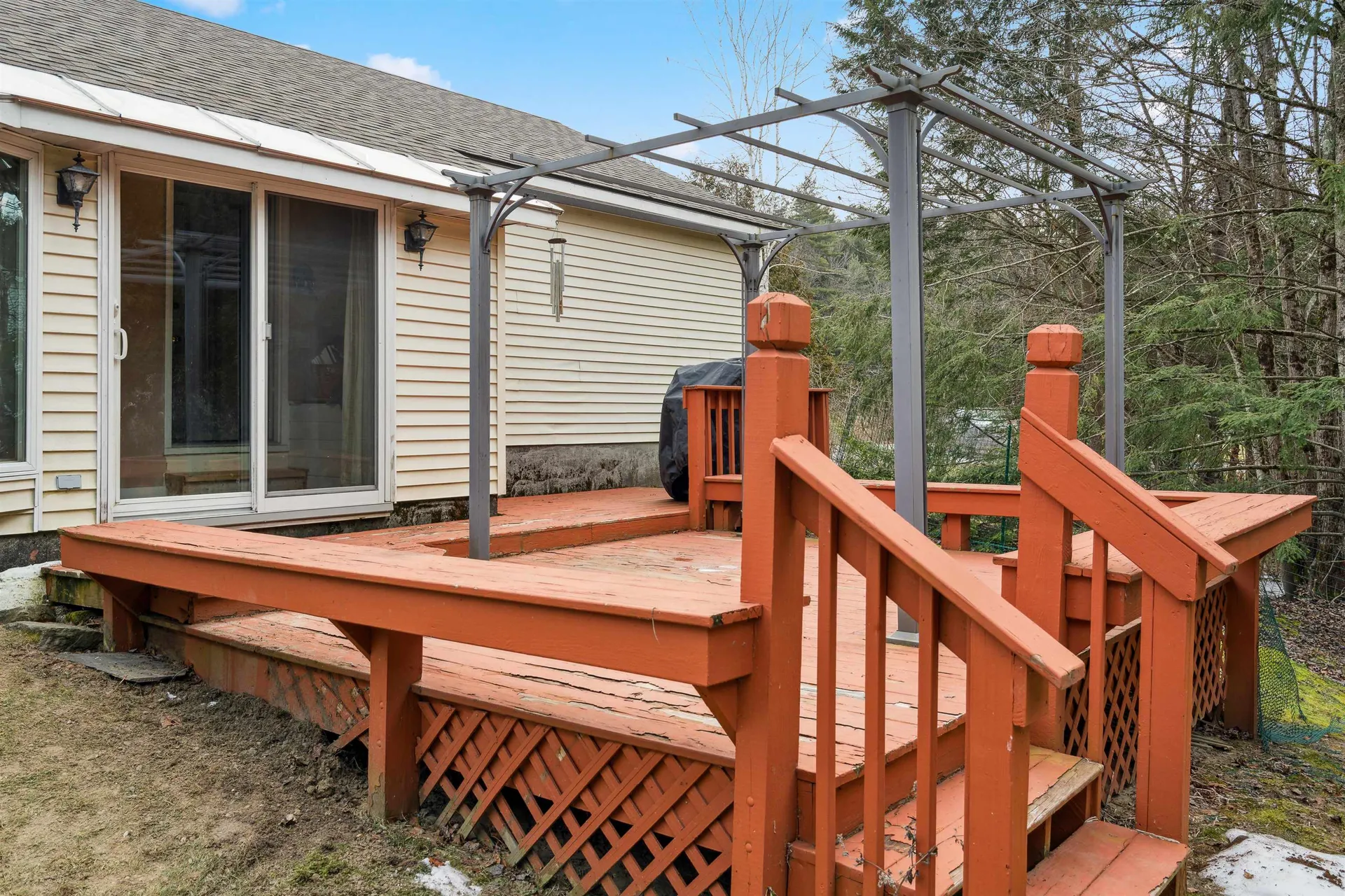 315 Cross Street Hartford VT 05059