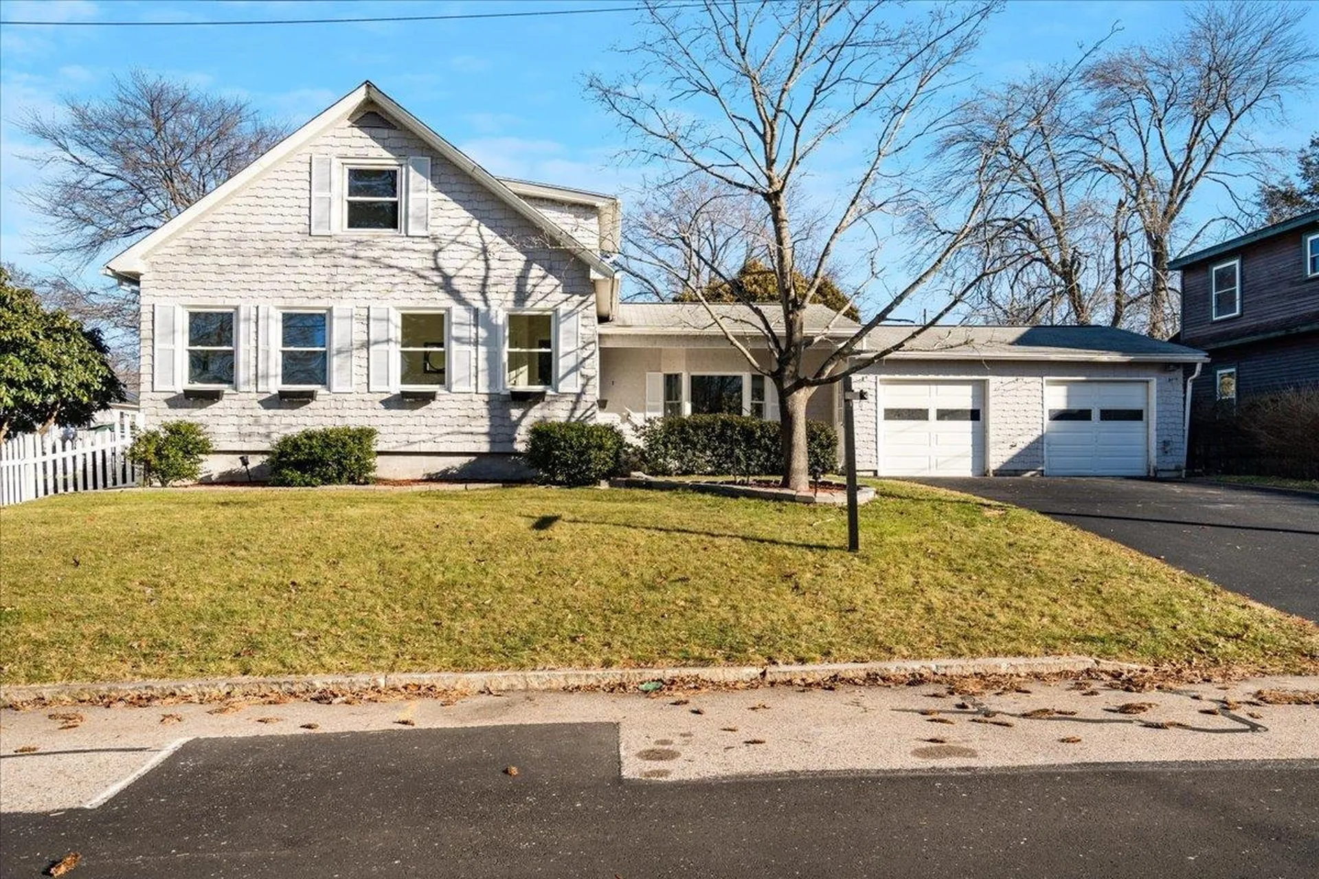 61 Woodland Avenue Manchester NH 03109
