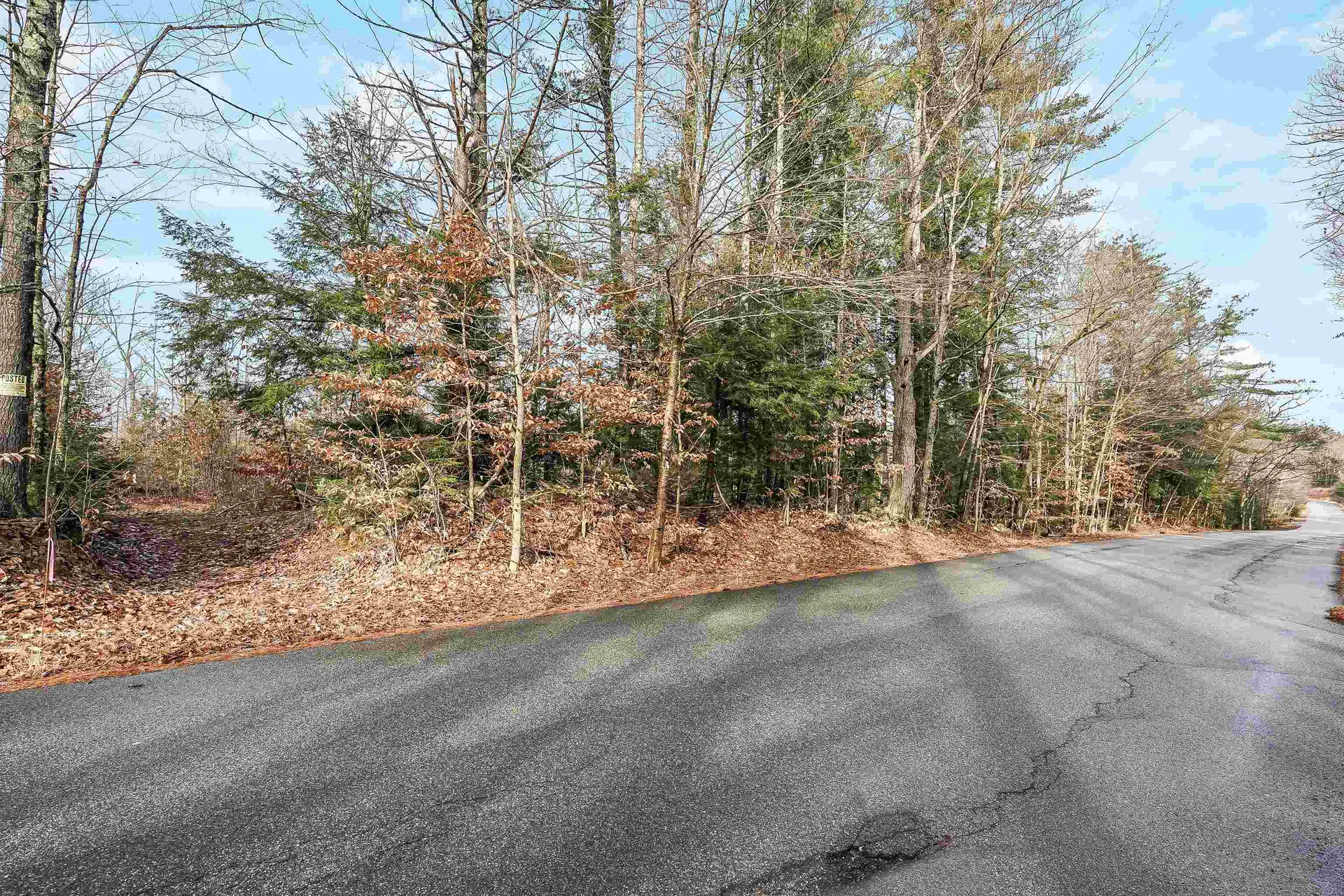 404/91/1a Merrill Road Candia NH 03034