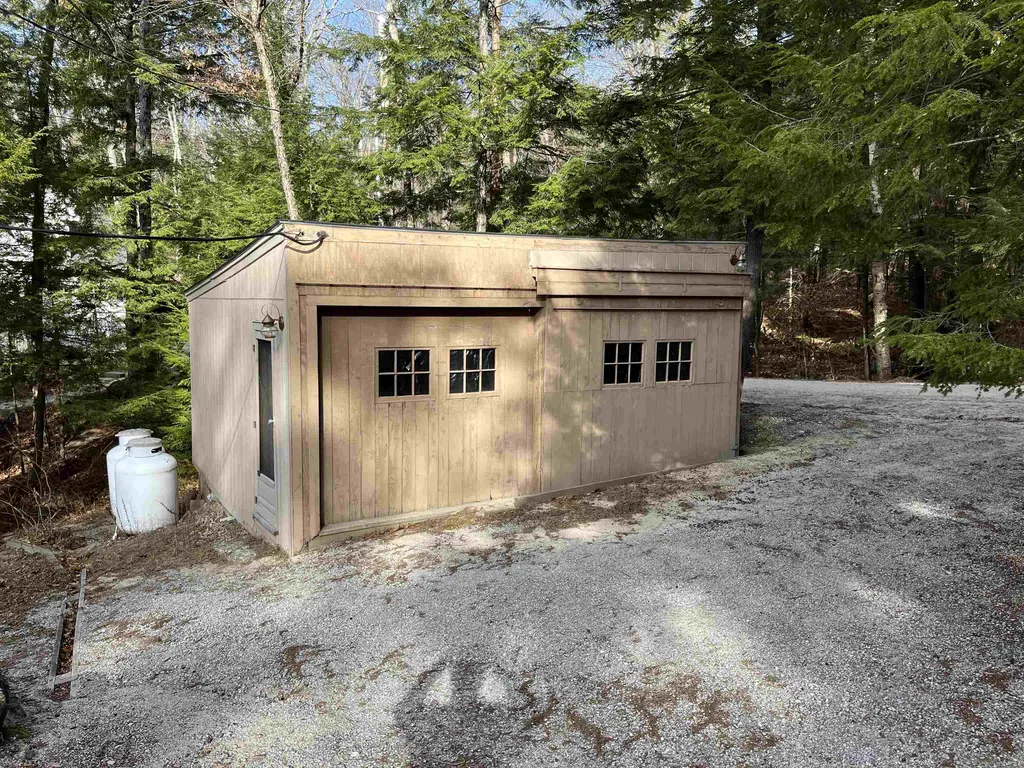 72 East Shore Drive Bradford NH 03221