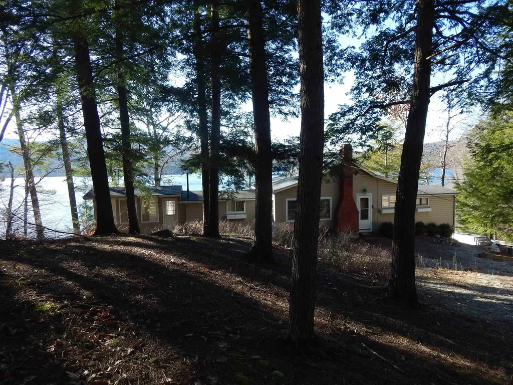 72 East Shore Drive Bradford NH 03221