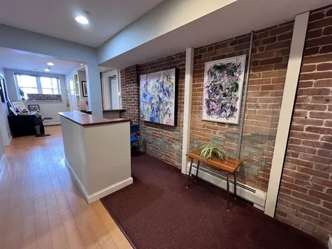 113r Water Street Exeter NH 03833