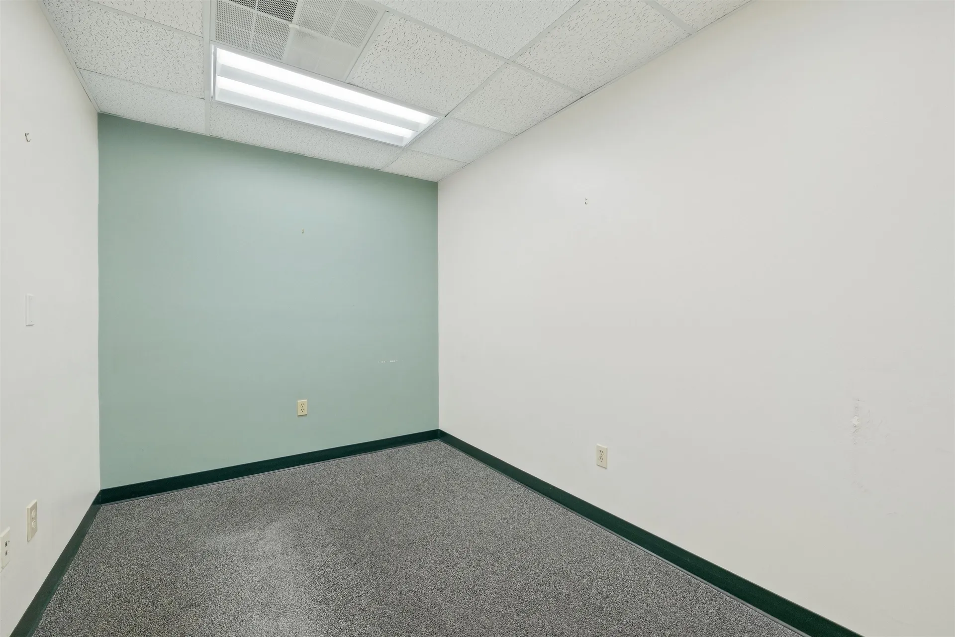 155 Main Dunstable Road Nashua NH 03060