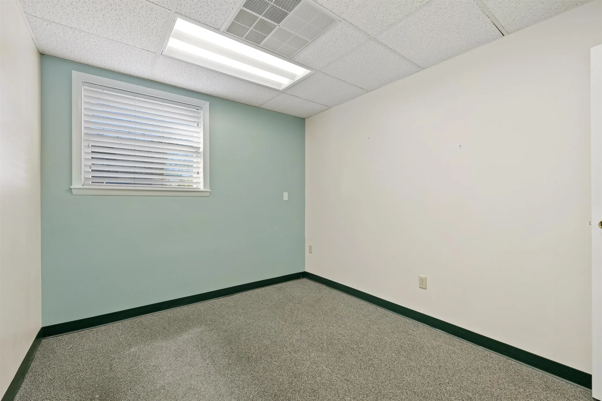 155 Main Dunstable Road Nashua NH 03060