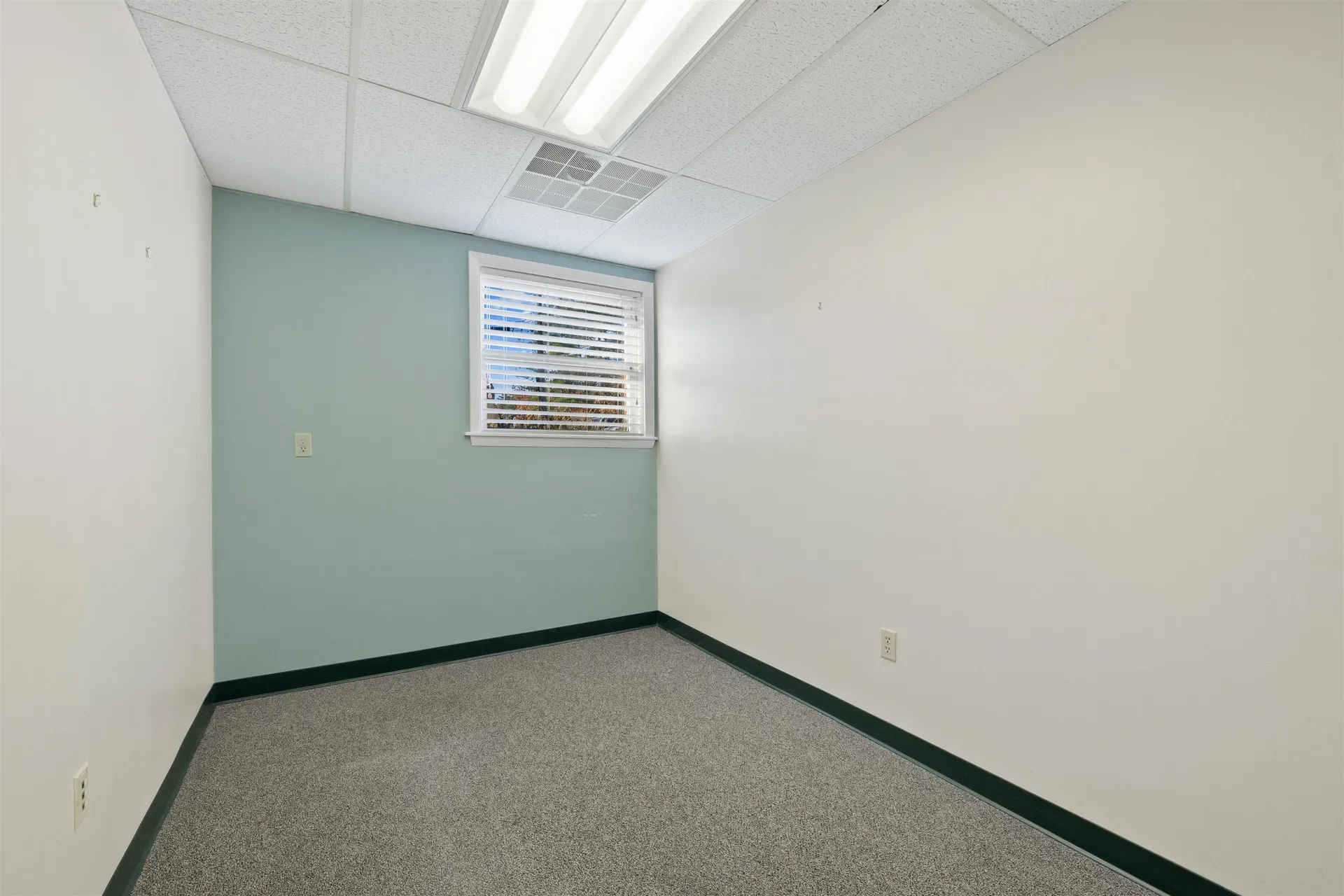 155 Main Dunstable Road Nashua NH 03060