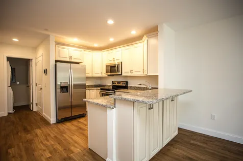 19 Kendall Pond Road Derry NH 03038