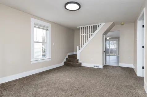 383 Bartlett Street Manchester NH 03102