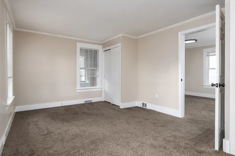 383 Bartlett Street Manchester NH 03102