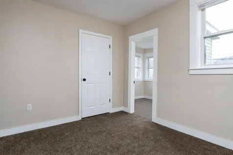 383 Bartlett Street Manchester NH 03102