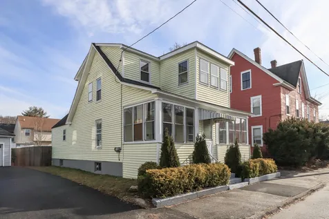 383 Bartlett Street Manchester NH 03102