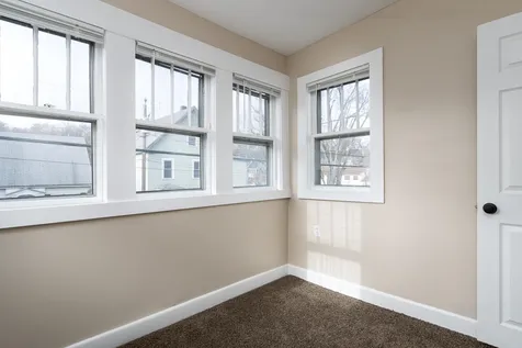 383 Bartlett Street Manchester NH 03102