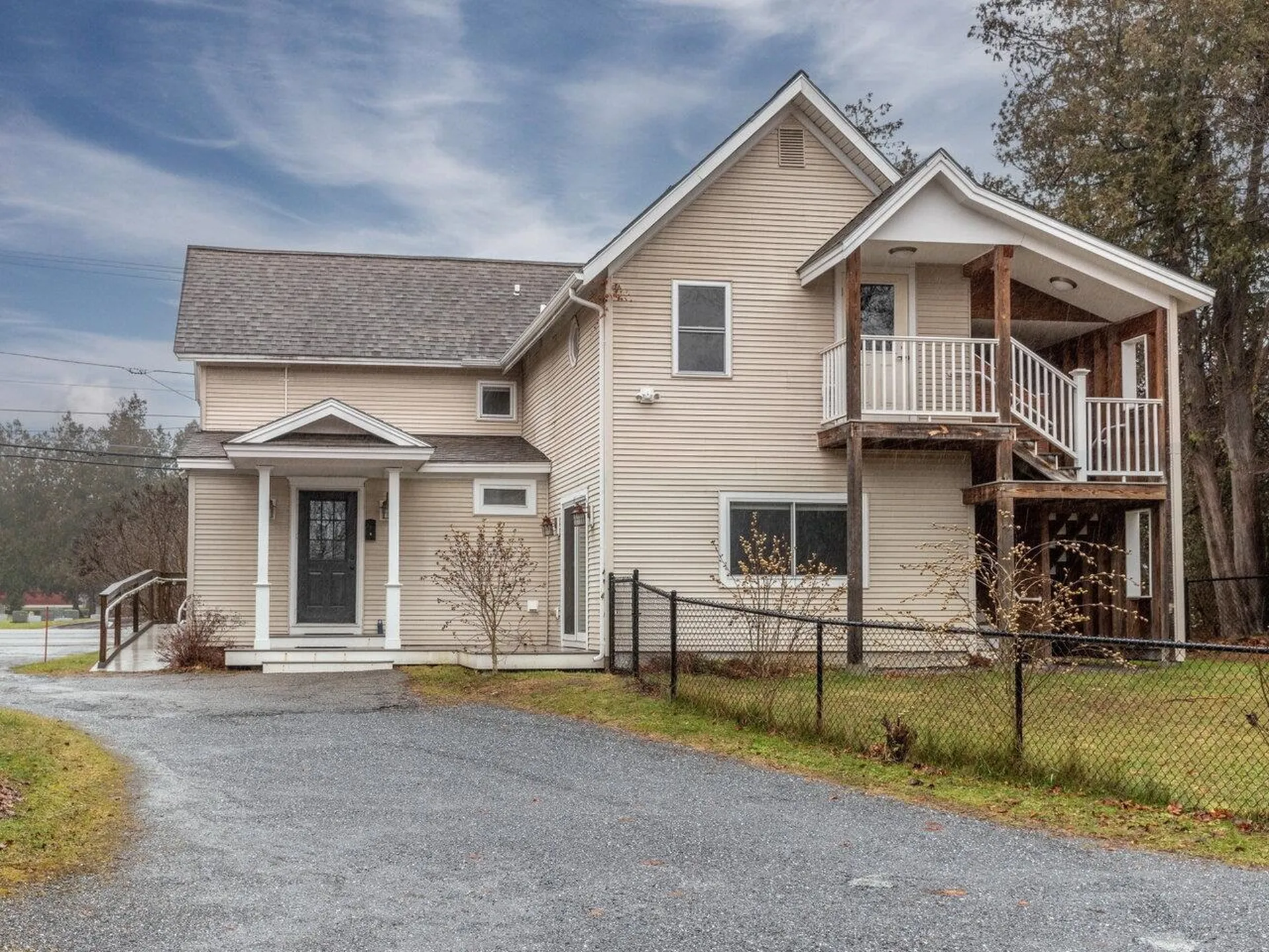 233 Falls Road Shelburne VT 05482