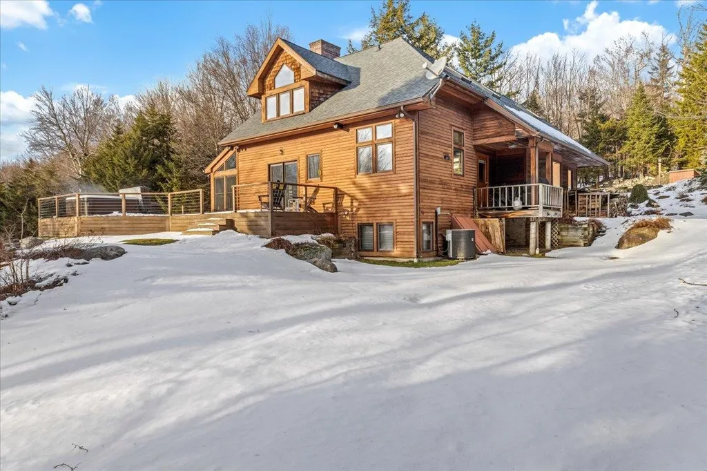 46 Mill Lane Stowe VT 05672
