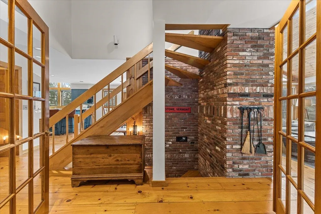 46 Mill Lane Stowe VT 05672