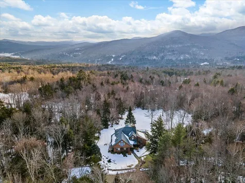 46 Mill Lane Stowe VT 05672