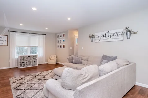 24 Peaslee Road Rochester NH 03867