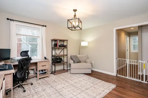 24 Peaslee Road Rochester NH 03867
