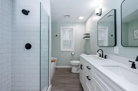 24 Peaslee Road Rochester NH 03867