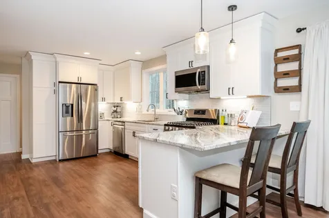 24 Peaslee Road Rochester NH 03867