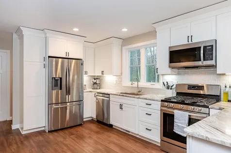 24 Peaslee Road Rochester NH 03867
