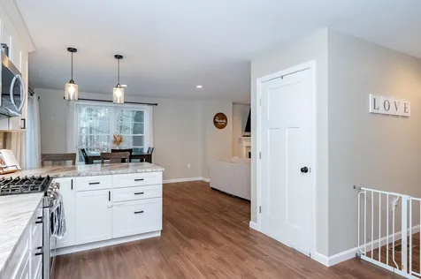 24 Peaslee Road Rochester NH 03867