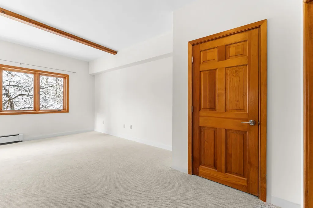 17 Bear Run Bolton VT 05676