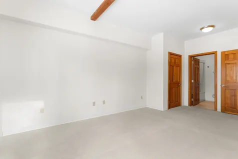 17 Bear Run Bolton VT 05676