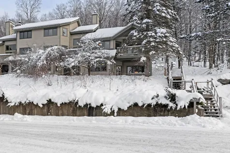 17 Bear Run Bolton VT 05676