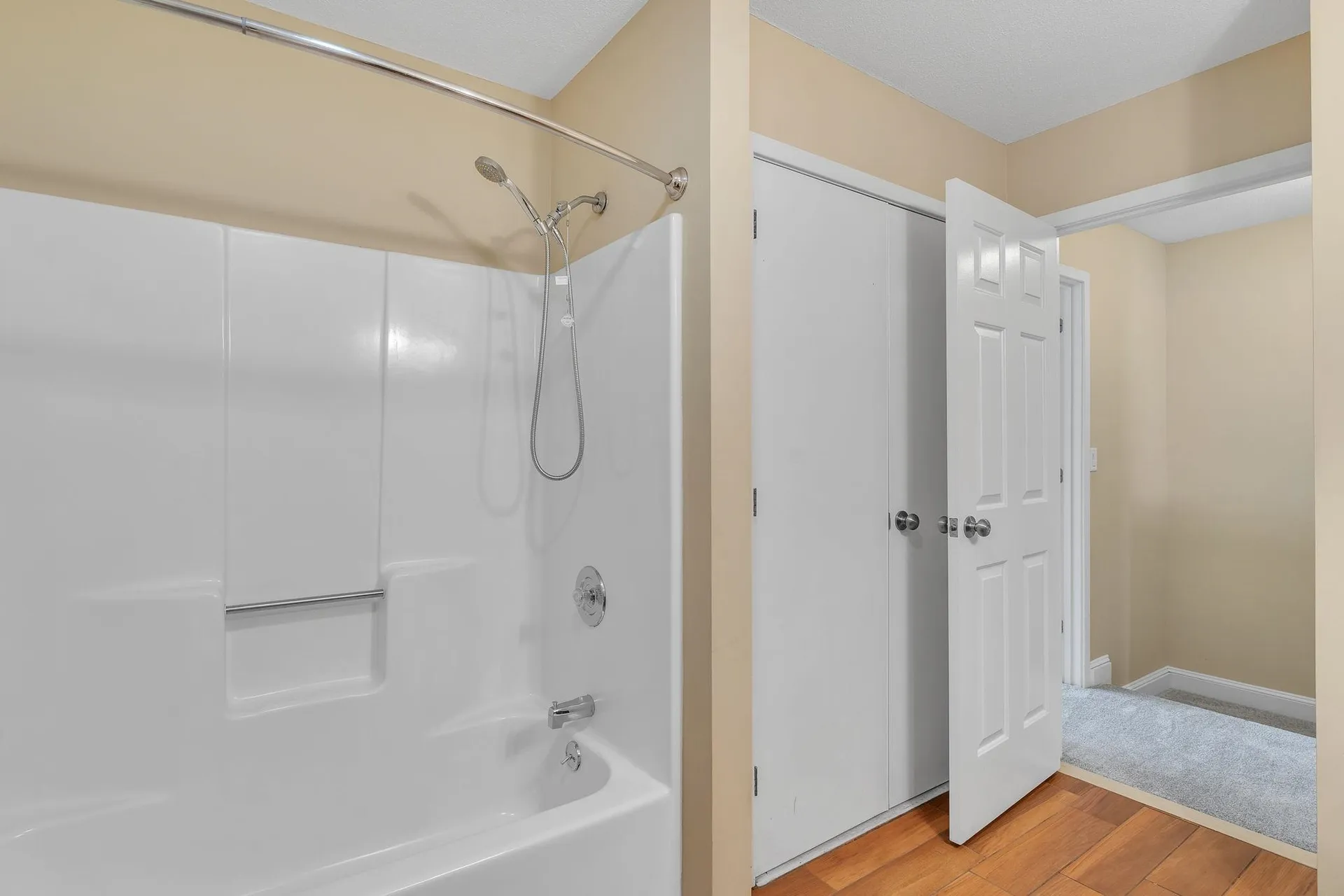 100 Saybrook Road Essex VT 05452