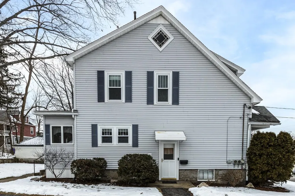 68 Sunnyside Street Manchester NH 03103