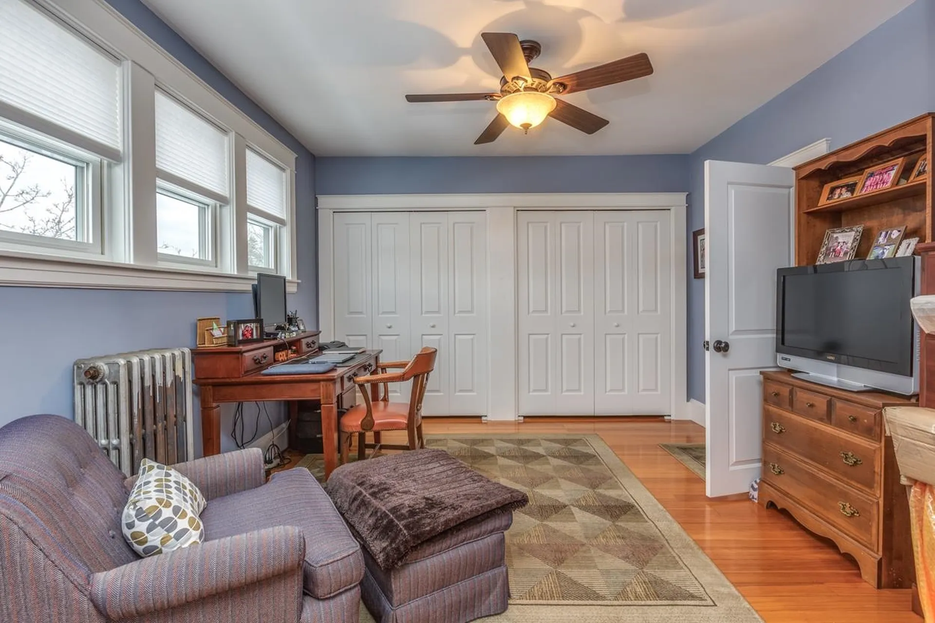 68 Sunnyside Street Manchester NH 03103