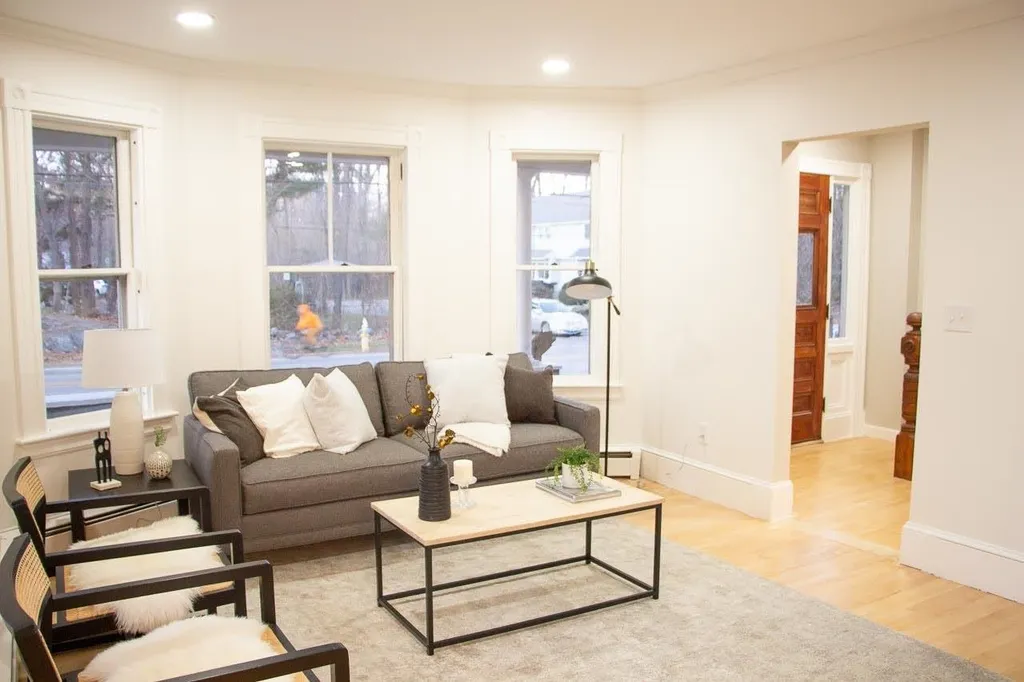 746 Middle Road Portsmouth NH 03801