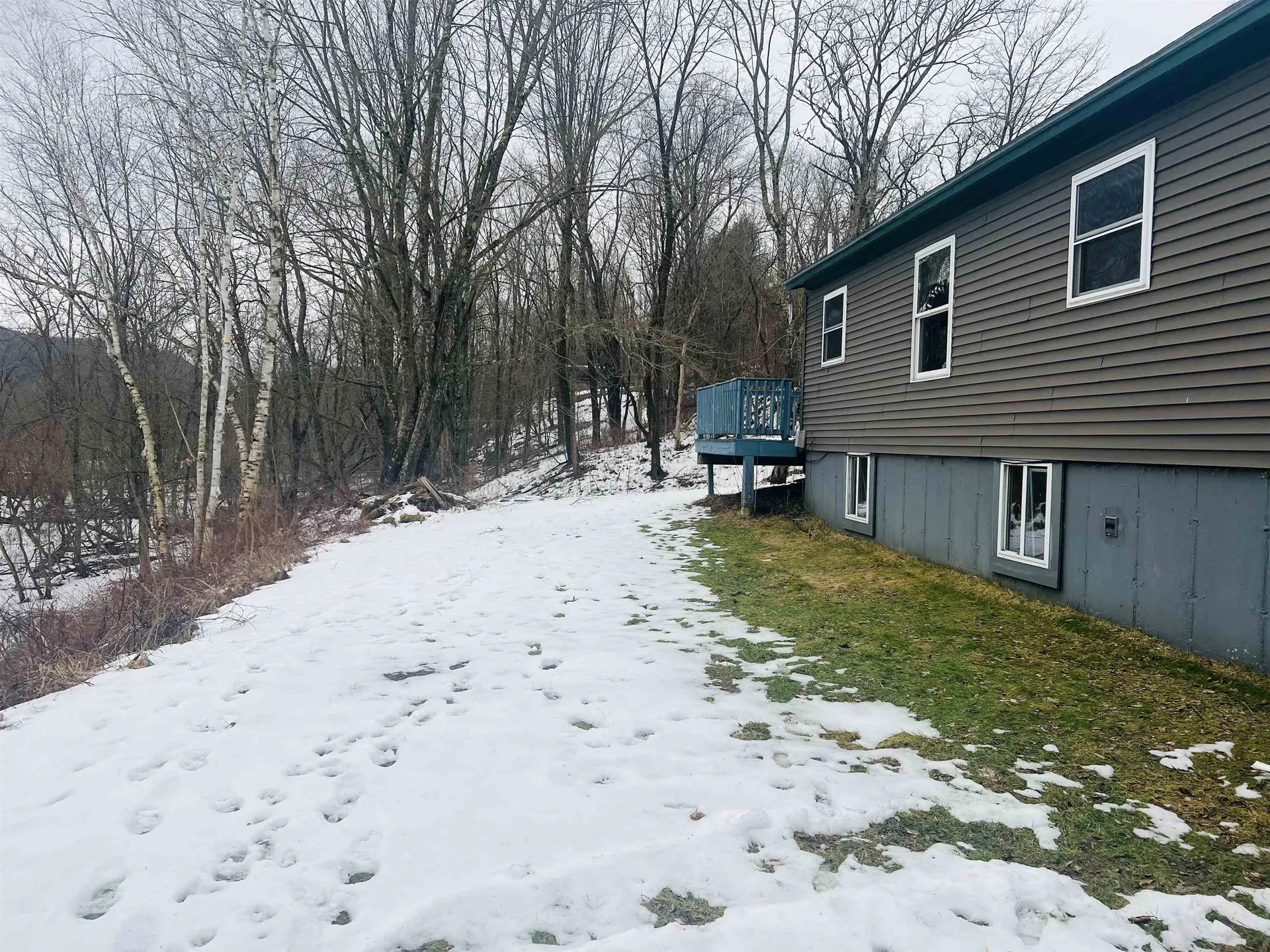 1061 Johnnie Brook Road Richmond VT 05477