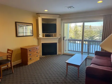 278/280 Qtr. I I Jackson Gore Inn Ludlow VT 05149