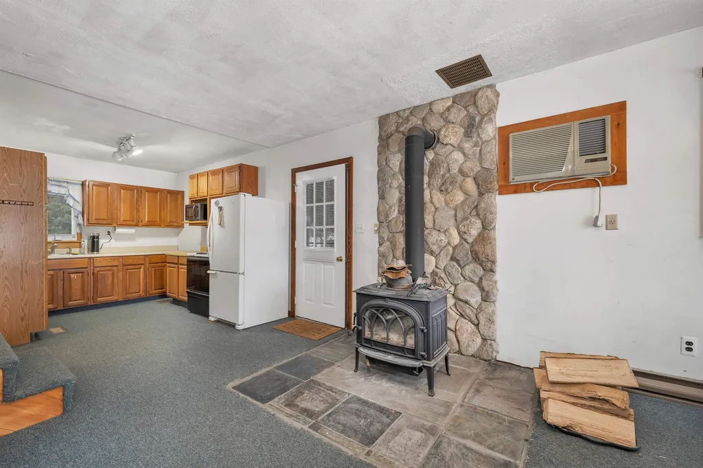 1763 Valley Road Washington NH 03280