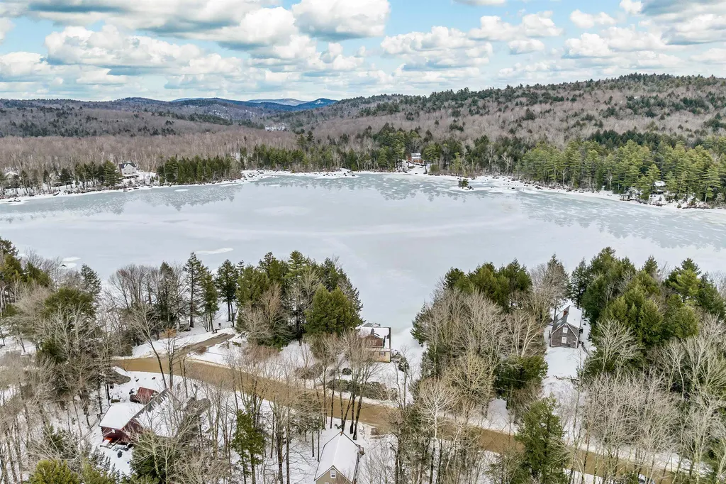 1763 Valley Road Washington NH 03280