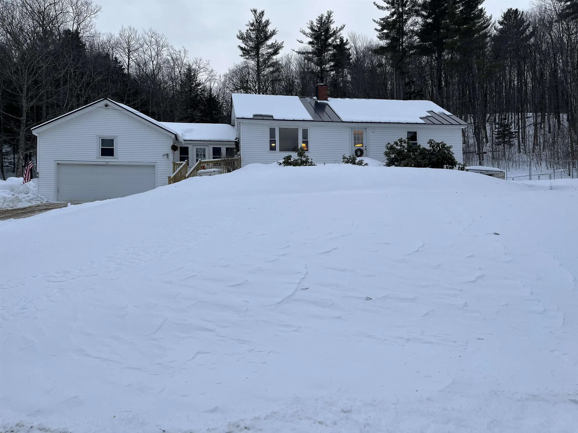 271 Riddle Hill Road Grafton NH 03240