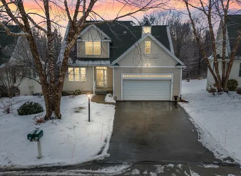 9 Crocketts Way Stratham NH 03885