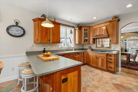 9 Crocketts Way Stratham NH 03885
