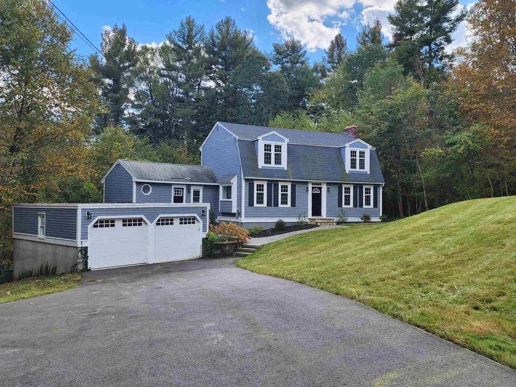 37 Century Way Dunstable MA 01827