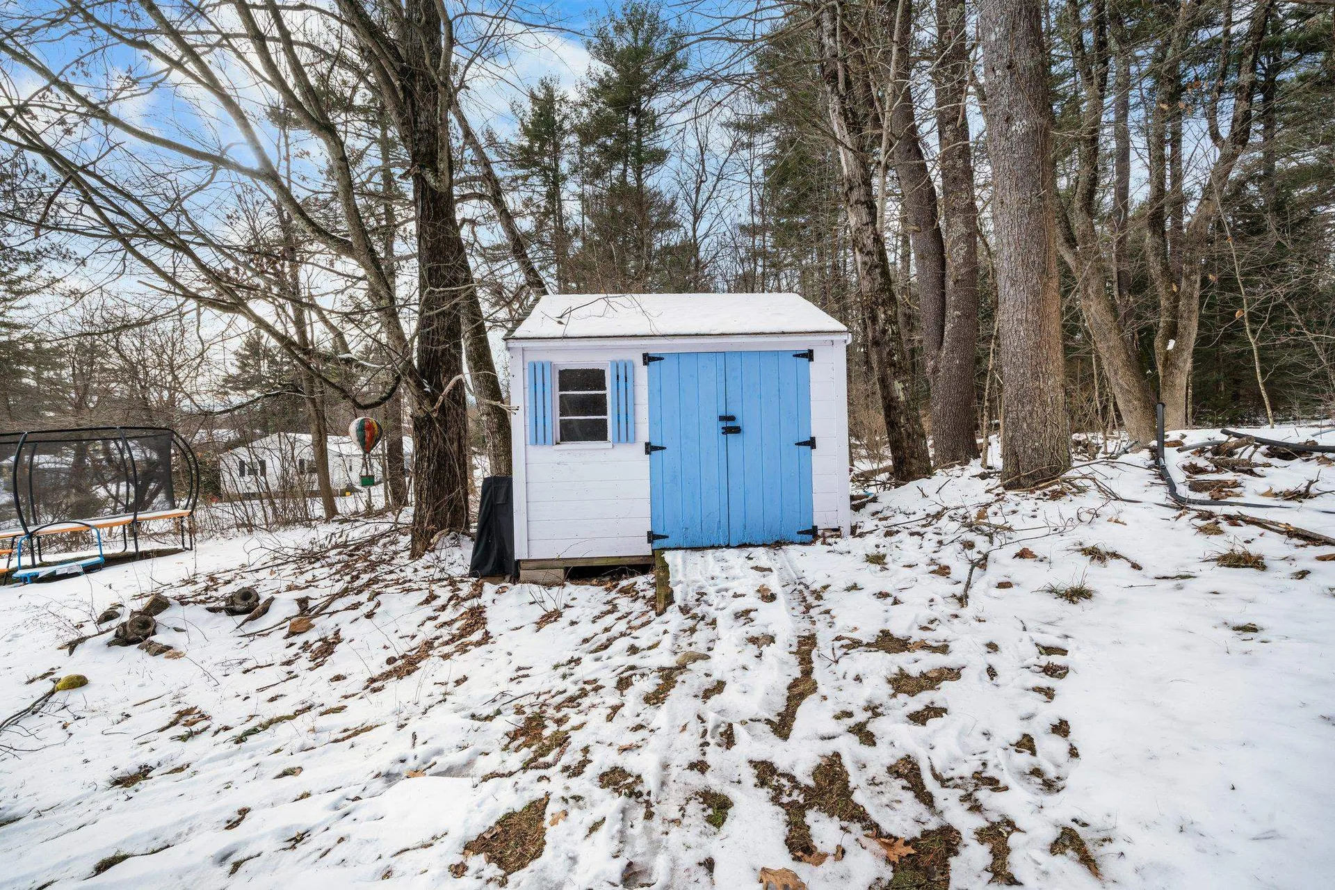 18 Hopkins Drive Hudson NH 03051