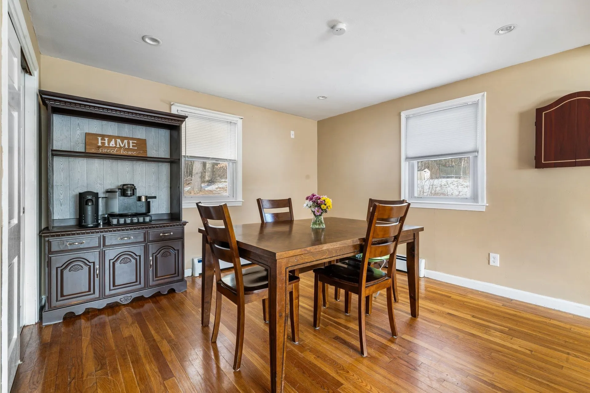 18 Hopkins Drive Hudson NH 03051