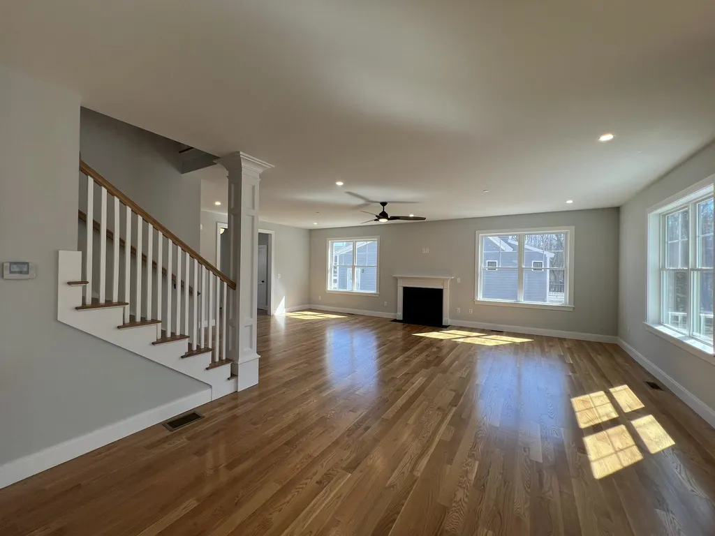 198 Sage Lane Portsmouth NH 03801