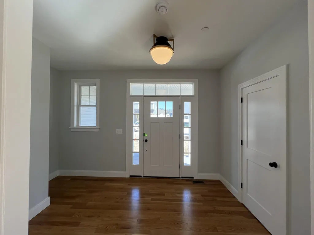 198 Sage Lane Portsmouth NH 03801