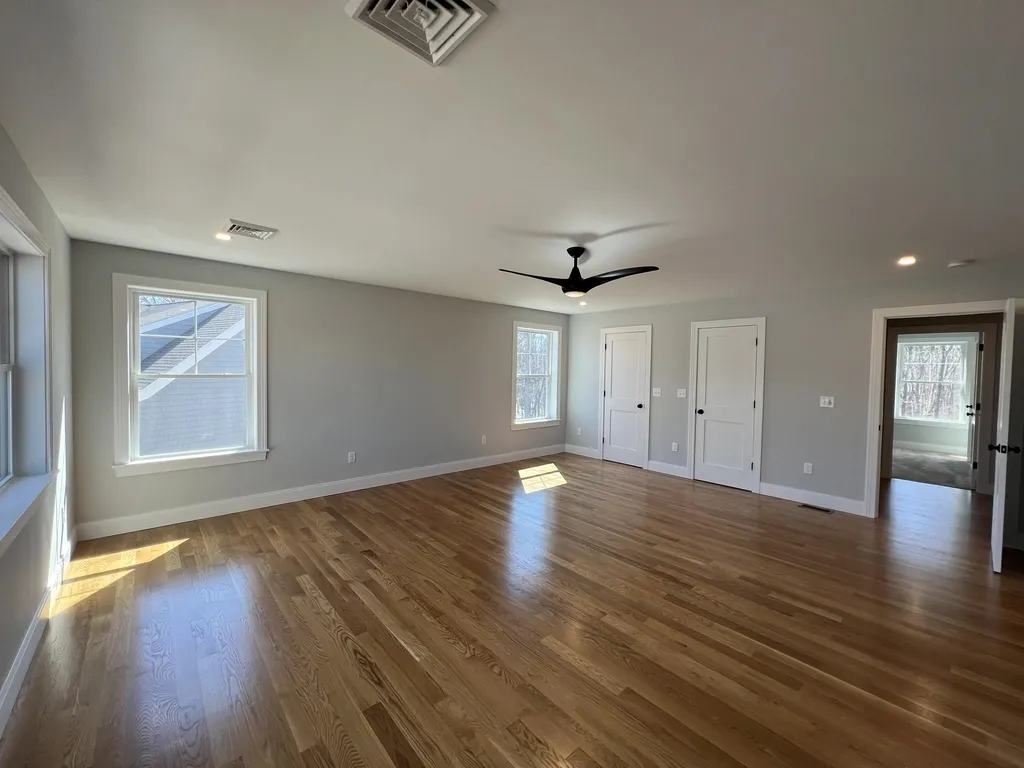 198 Sage Lane Portsmouth NH 03801