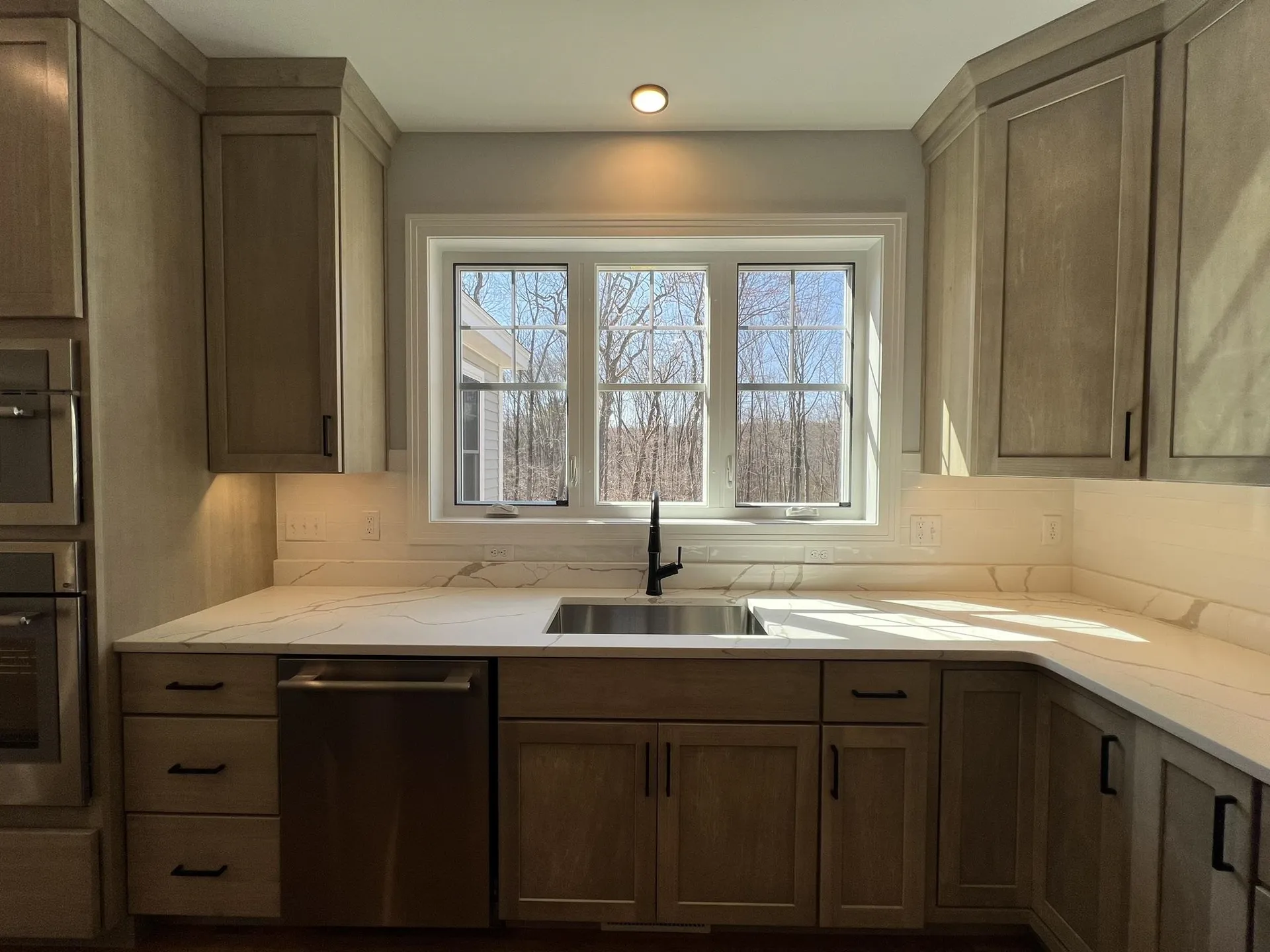 198 Sage Lane Portsmouth NH 03801