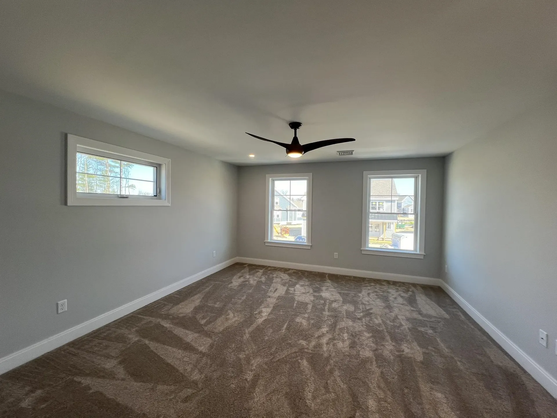 198 Sage Lane Portsmouth NH 03801