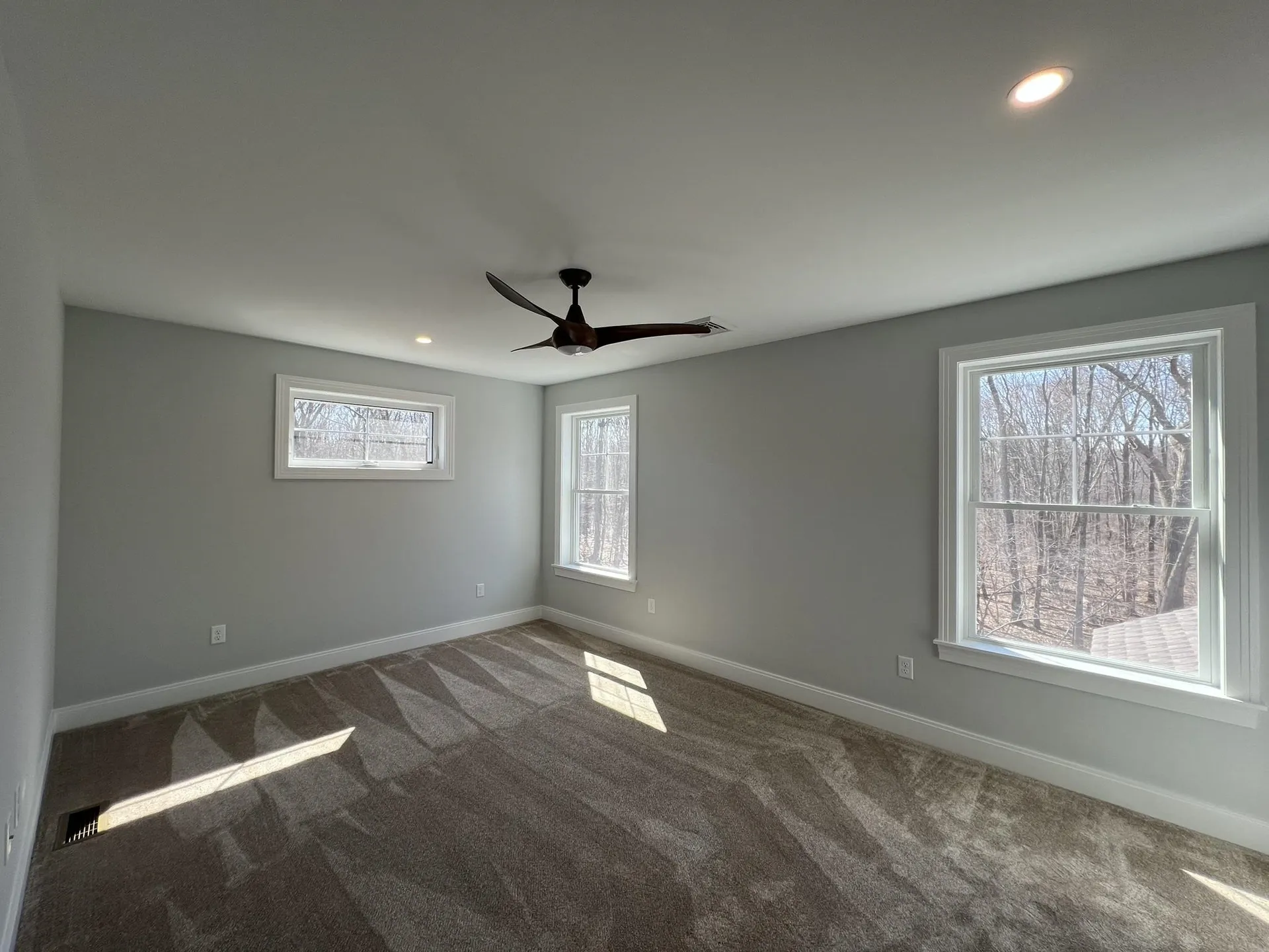 198 Sage Lane Portsmouth NH 03801