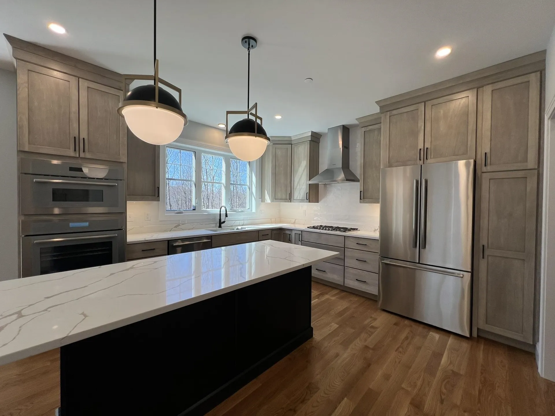 198 Sage Lane Portsmouth NH 03801